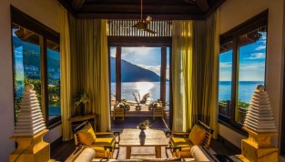 ntercontinental-danang-sun-peninsula-resort-tiep-tuc-lot-top-100-khach-san-hang-dau-the-gioi-2019-04